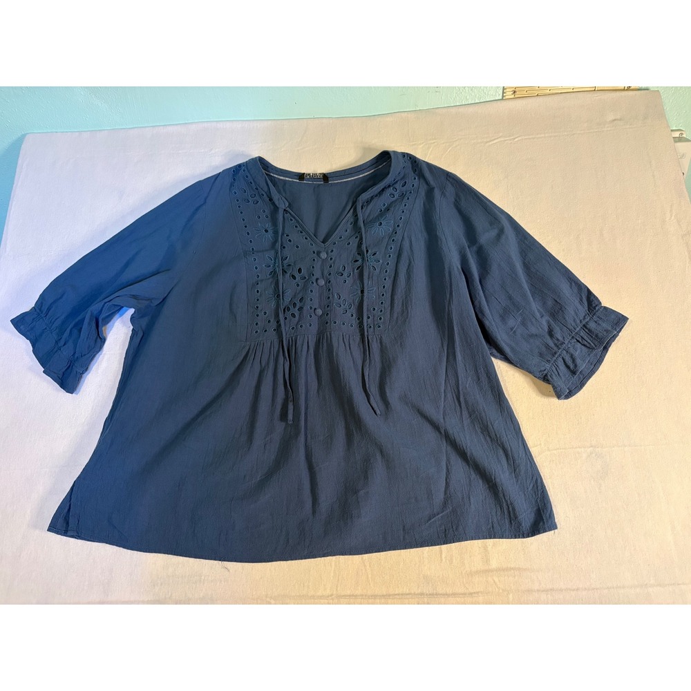 BloomChic Blue Eyelet Embroidered Blouse Plus Size 22-24 3/4 Sleeve Boho Top 132